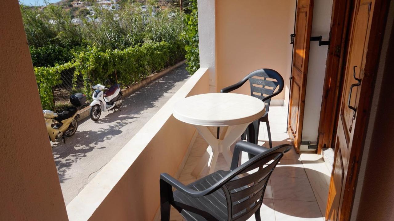 Soula Rooms Kini Ngoại thất bức ảnh